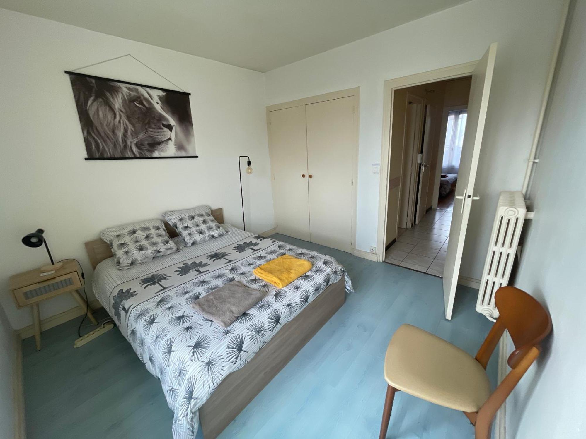 Appartement Spacieux A 2Km Du Circuit, Proche Tram, Circuit A 8 En Tram Le Mans Exterior photo